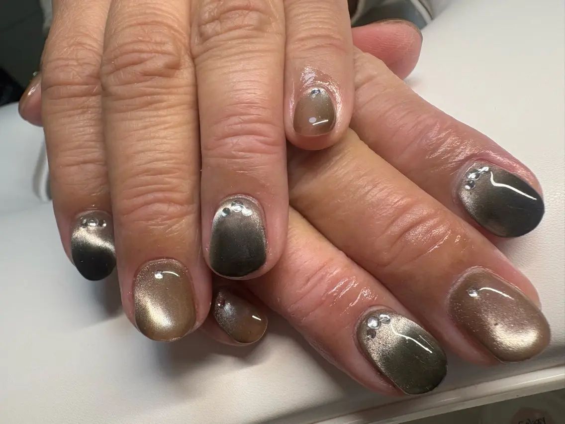 ネイル マグネットネイル 冬ネイル 新宿マグネット Mii Nailのネイルデザイン