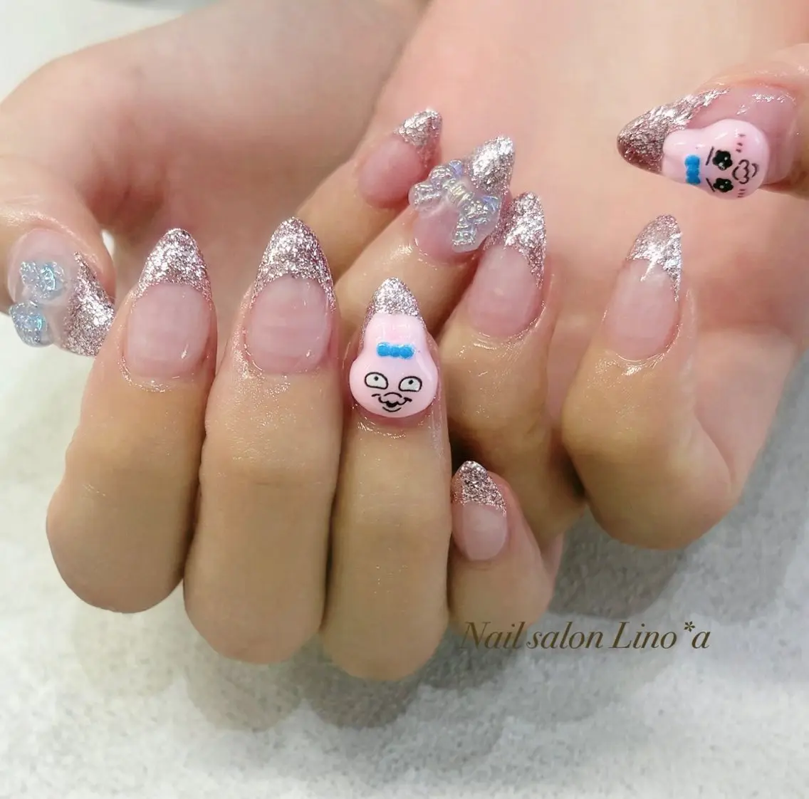 ネイル フレンチネイル キラキラネイル ラメ(グリッター) 持ち込み ピンク ハンドネイル Nail salon Lino*aのネイルデザイン