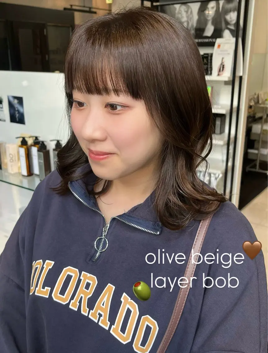 ミディアム カラー カット ヘアカラー trico心斎橋 ナツミのヘアスタイル