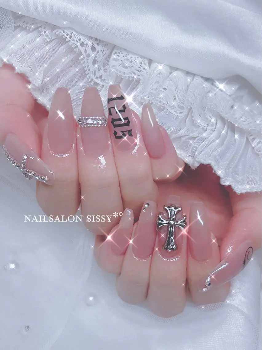 ネイル ハンドネイル sissy suzukaのネイルデザイン