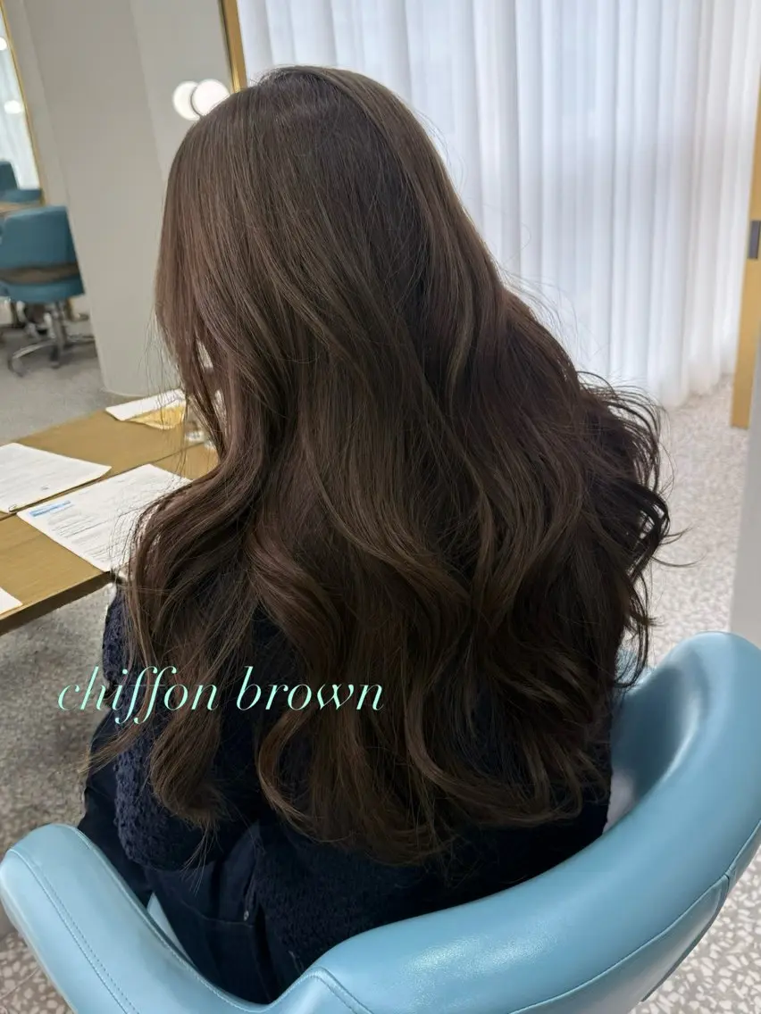 セミロング くびれヘア 顔まわりレイヤー 顔周りカット 髪質改善 ヨシンモリ カット ヘアカラー トリートメント 🤍熊本/顔周り/ ベージュ/ririのヘアスタイル