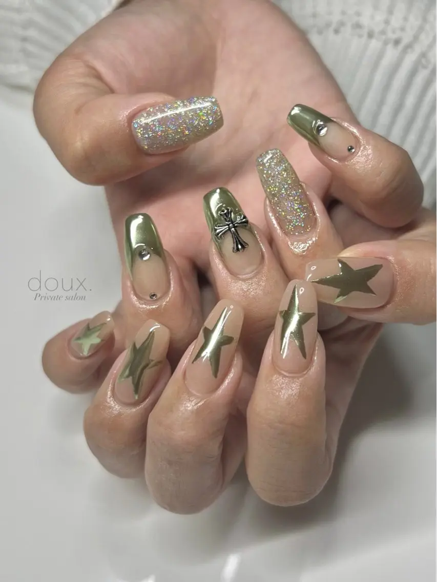 ネイル アートネイル フレンチネイル 韓国ネイル ミラーネイル doux. nailのネイルデザイン