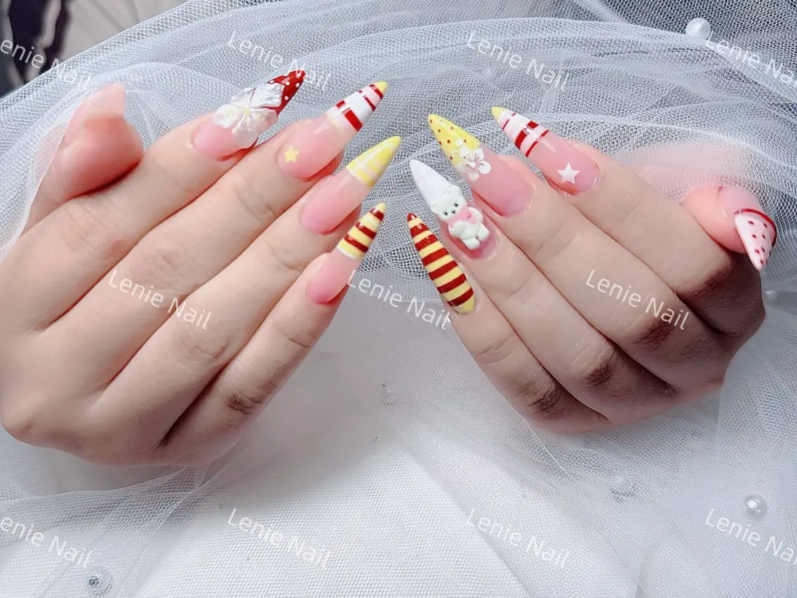 ネイル アートネイル 韓国ネイル 持ち込み ワンホンネイル ハンドネイル Lenie Nail Salonのネイルデザイン