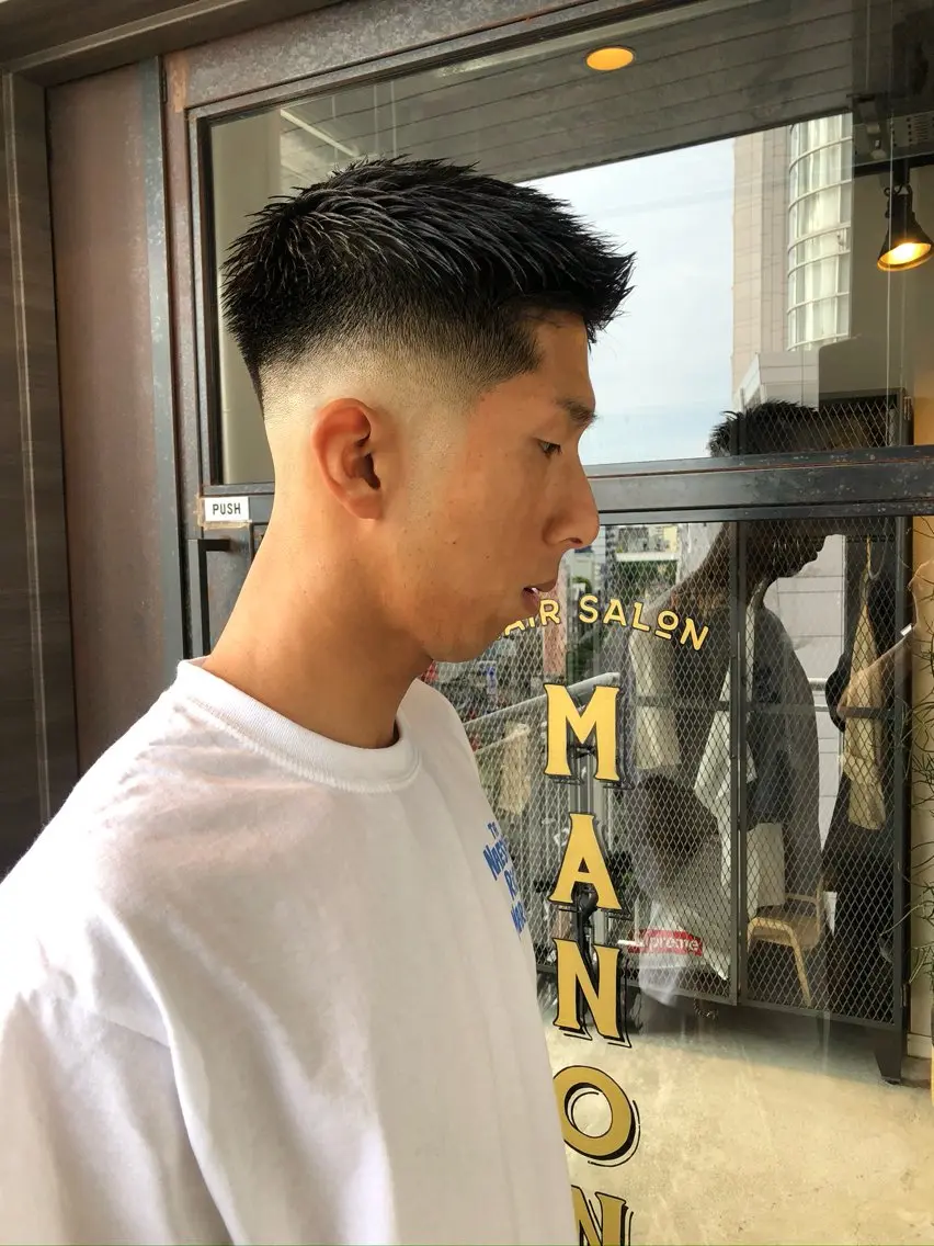 ショート メンズ フェードカット カット 俵 知広のヘアスタイル