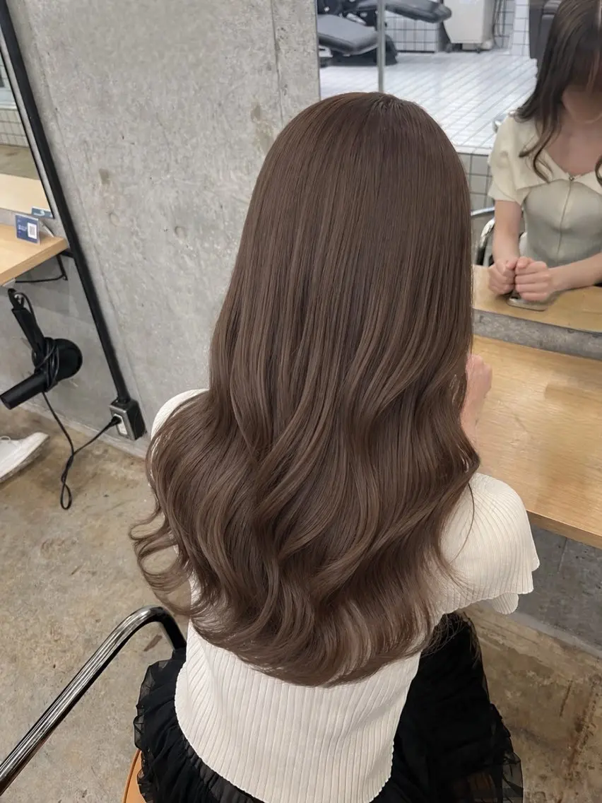 カラー ヘアカラー トリートメント 透明感カラー×艶髪 🍒Mihoのヘアスタイル