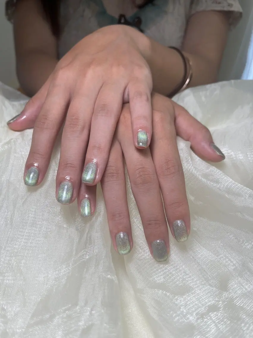 ネイル ハンドネイル ハンドケア ongles chicのネイルデザイン
