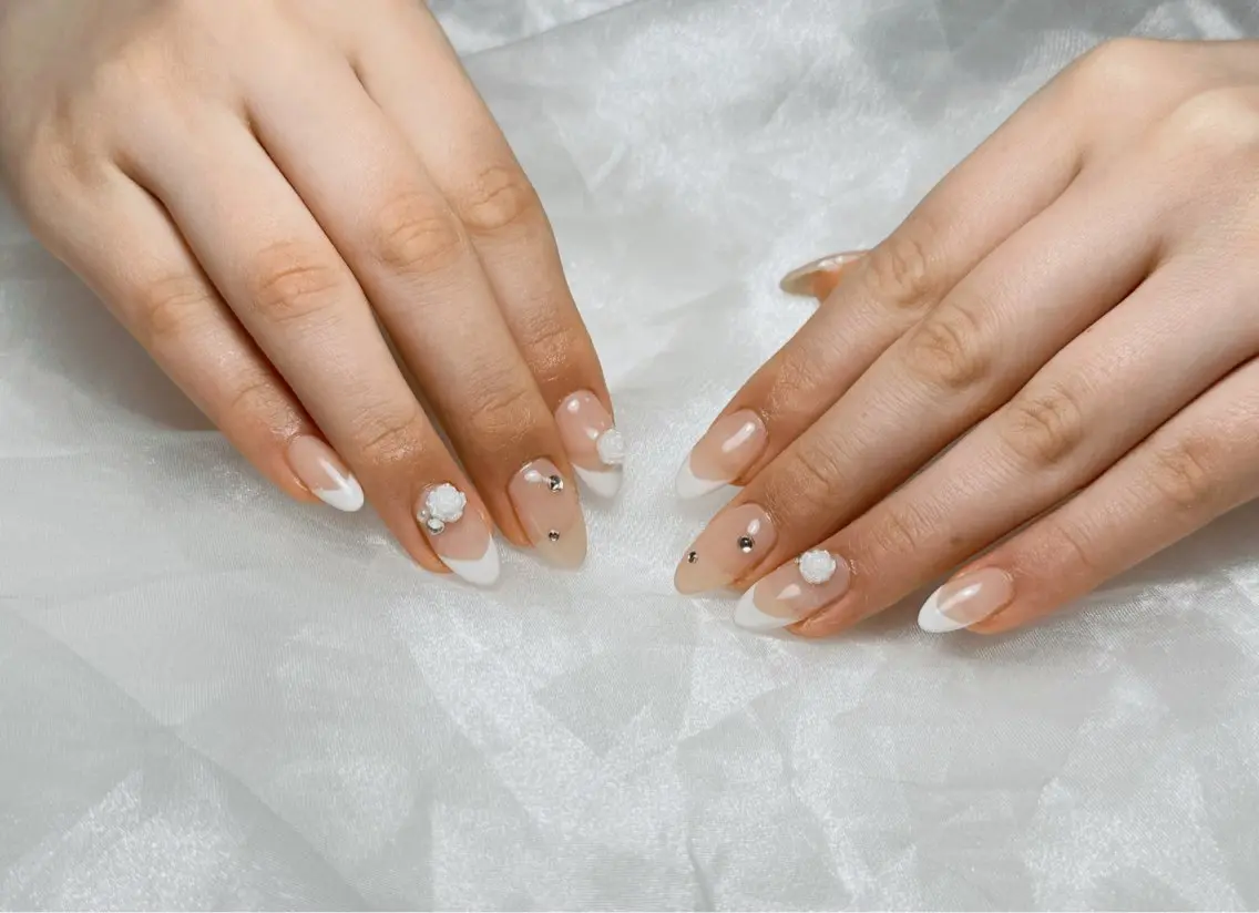 ミディアム ハンドネイル navi nail ayaneのネイルデザイン