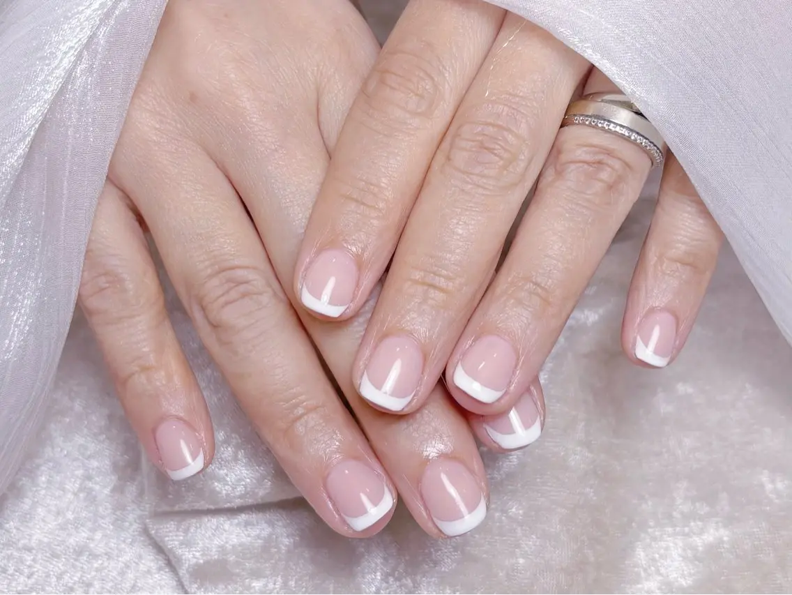 ネイル フレンチネイル Monart♡ あいりのネイルデザイン