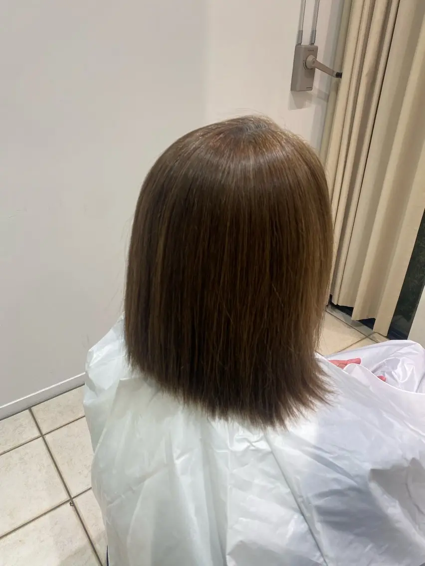 ミディアム パーマ ミディアムパーマ くせ毛 縮毛矯正 ストレートパーマ serio miai 石原麻尋のヘアスタイル