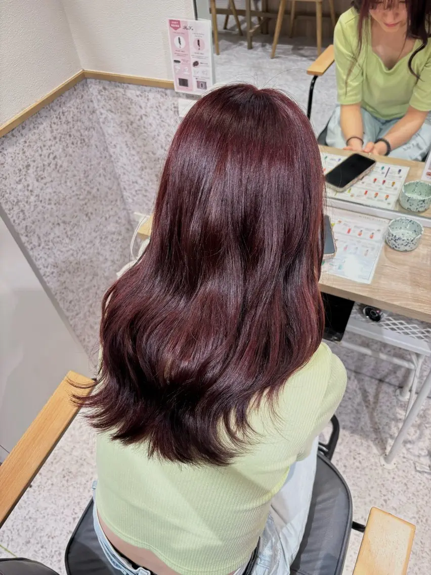 セミロング カラー セミロングパーマ ダブルカラー イヤリングカラー ハイライトカラー ハイトーンカラー ヘアカラー 暖色カラー/ パリジェンヌ💟みくのヘアスタイル