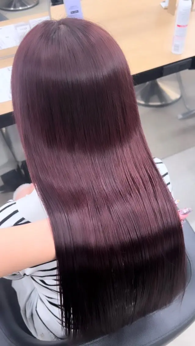 ロング カラー ブリーチ 髪質改善 トリートメント ヘアカラー 💗愛され暖色💗 ピンク/レッド💗のヘアスタイル