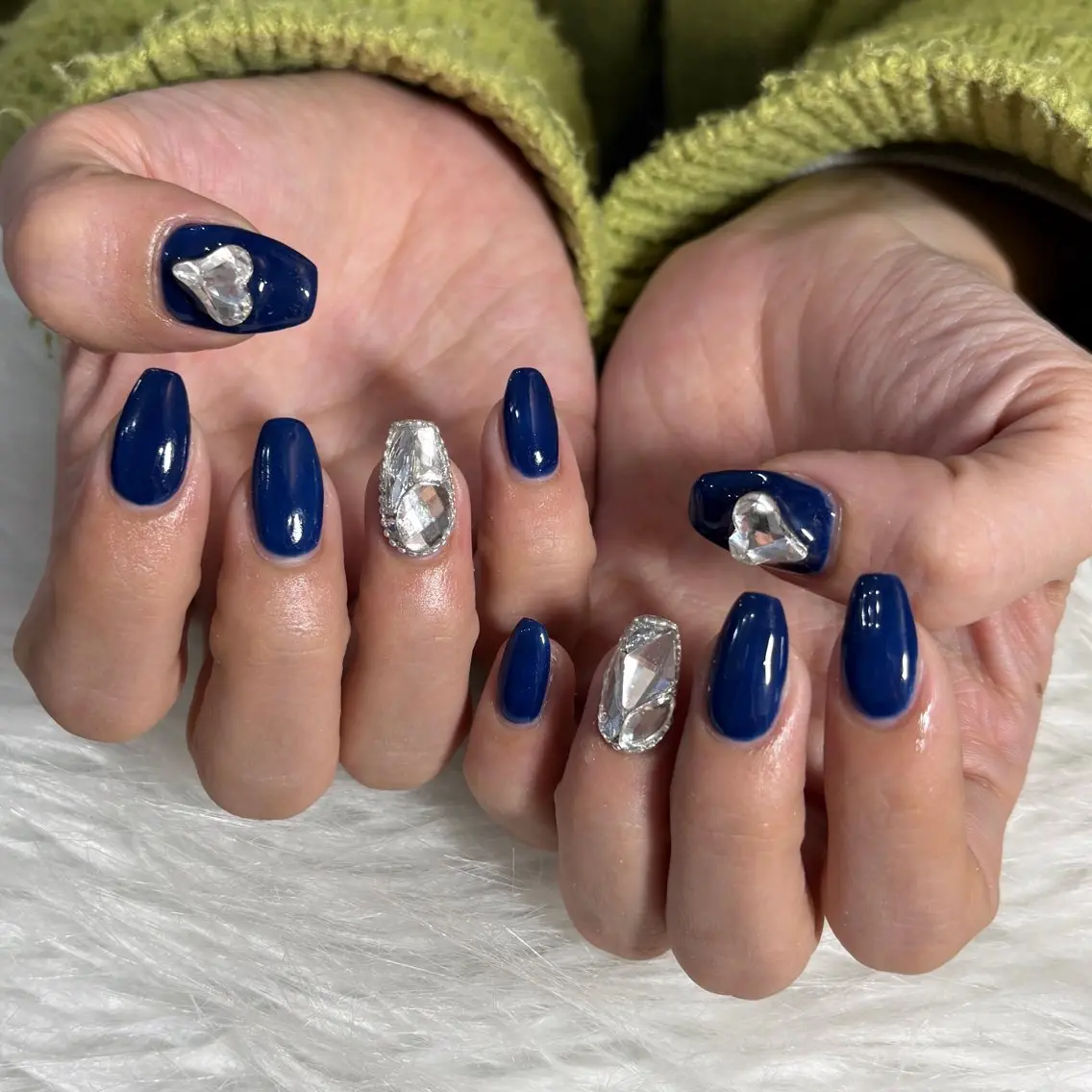 ネイル ハンドネイル LAVISH manaのネイルデザイン
