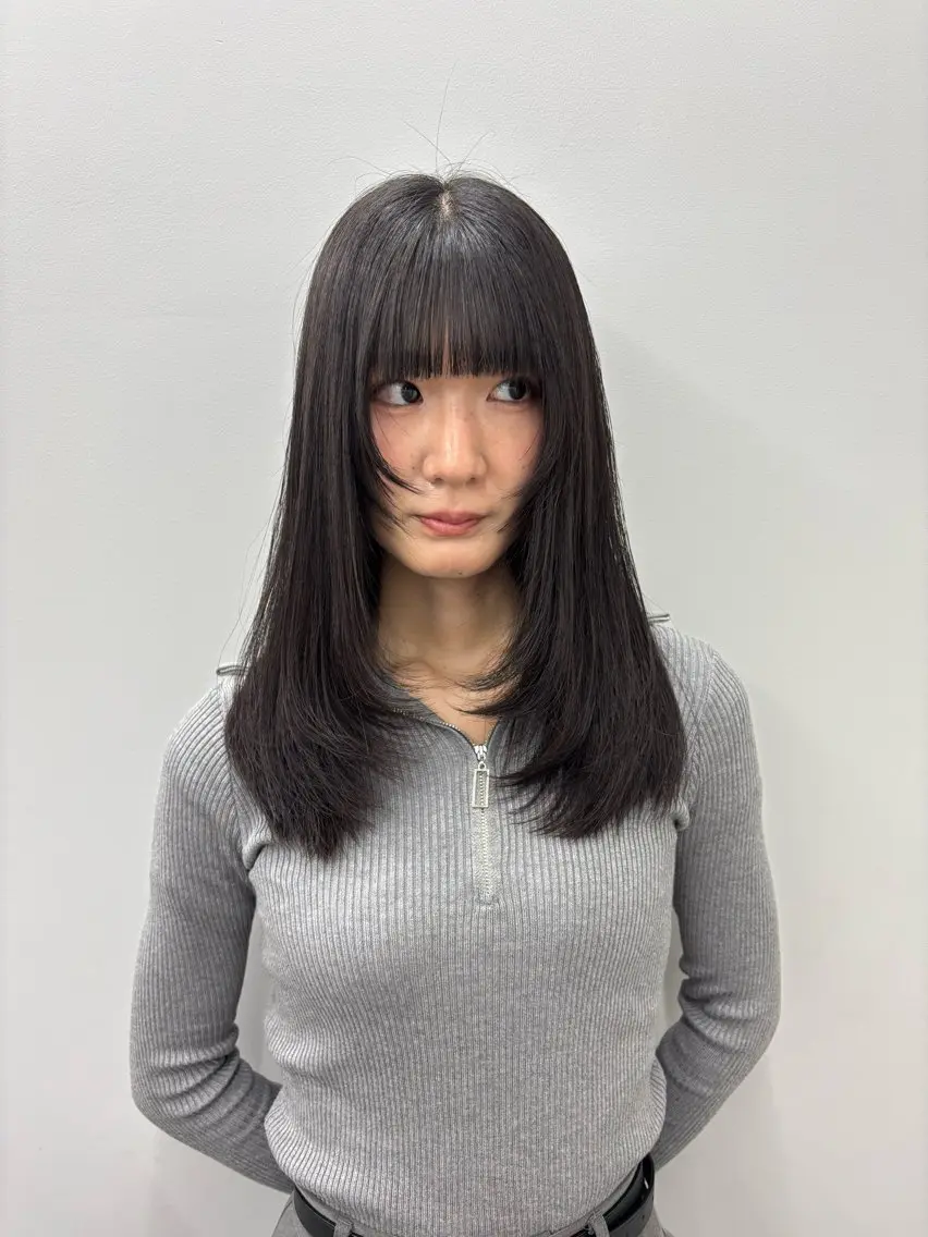 ロング カット トリートメント ROCCOeast りんな/ハイトーン♡のヘアスタイル