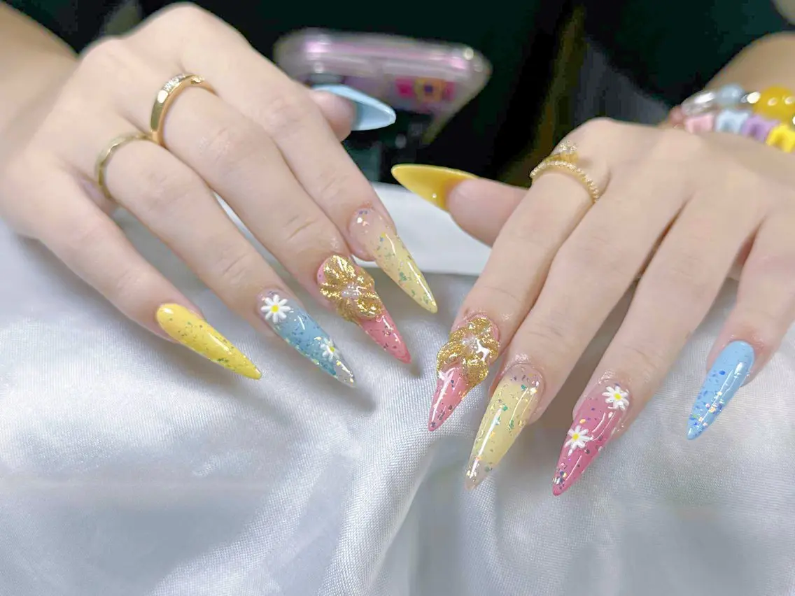 ネイル アートネイル 長さ出し Lya Nail Salonのネイルデザイン