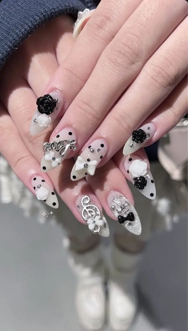 ネイル チークネイル 長さ出し フレンチネイル ジェルネイル ガーリー ハンドネイル Sora  Nail Studioのネイルデザイン