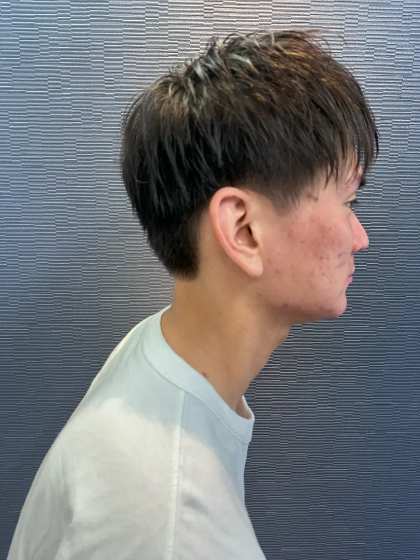 メンズ メンズパーマ Noyヨシモト ヒロトのヘアスタイル