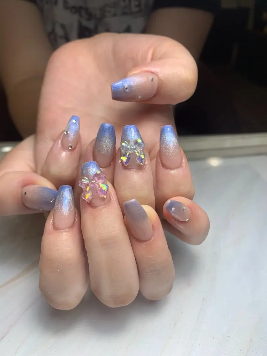 ネイル フレンチネイル ジェルネイル 韓国ネイル マグネットネイル マグネットフレンチ akina nailsのネイルデザイン
