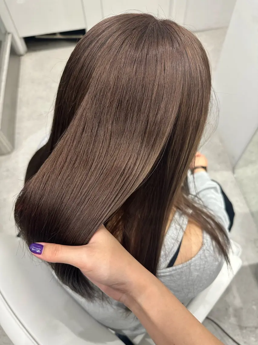 カラー ブリーチ ブラウンカラー 透明感カラー ピンクカラー ヘアカラー AIKA🤍 カットモデル募集🫧のヘアスタイル