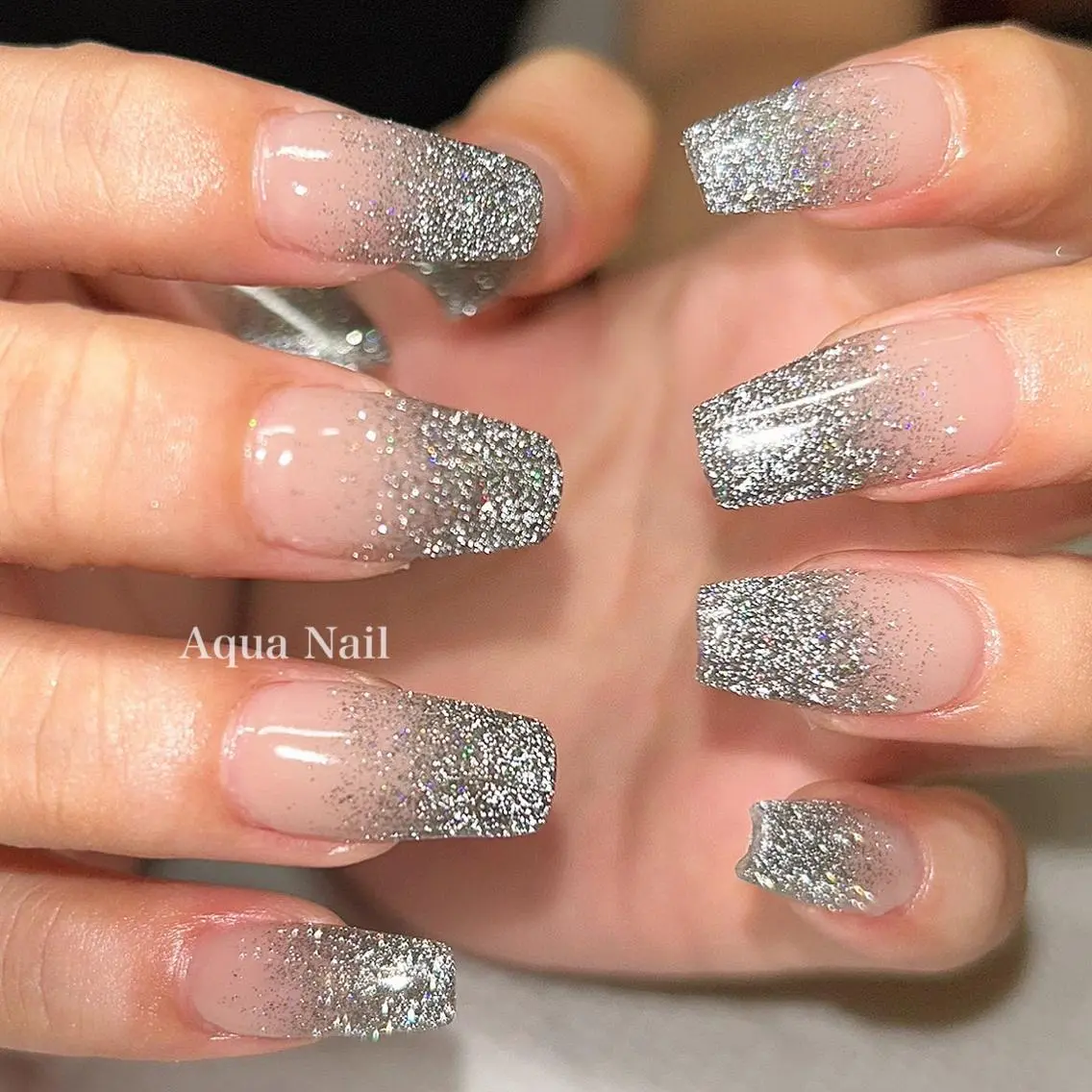 ネイル フラッシュネイル ジェルネイル グラデーション ハンドネイル AQUA NAILのネイルデザイン