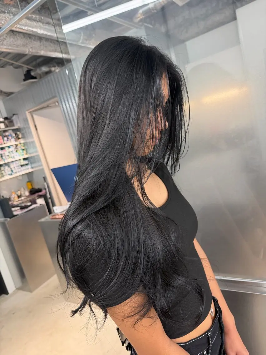 ロング ヘアカラー ブリーチ特化🎀ピ ンクカラー高橋さやかのヘアスタイル