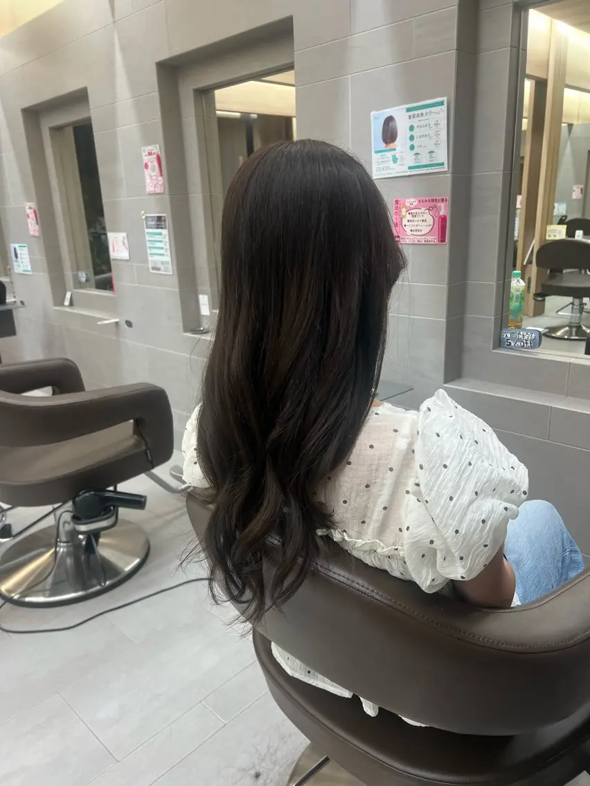 ロング カラー 森川 紗菜のヘアスタイル