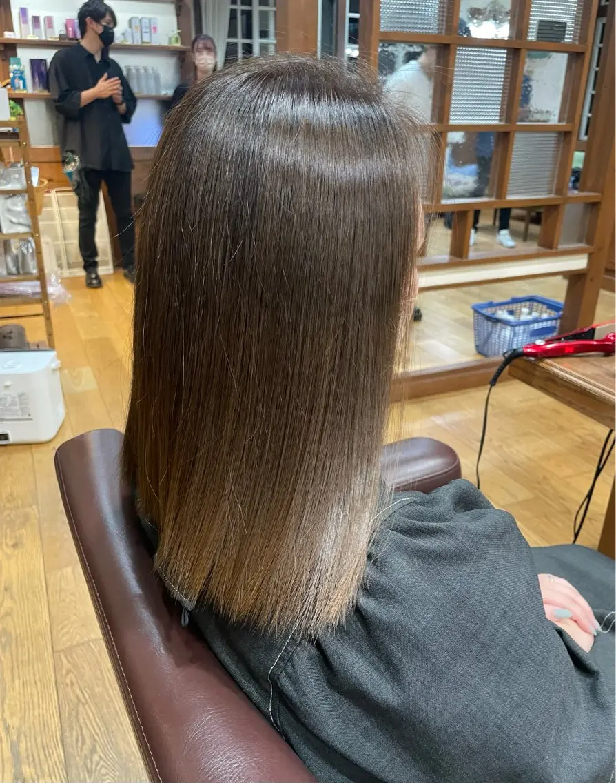 セミロング パーマ ストレートパーマ 前原 真人のヘアスタイル