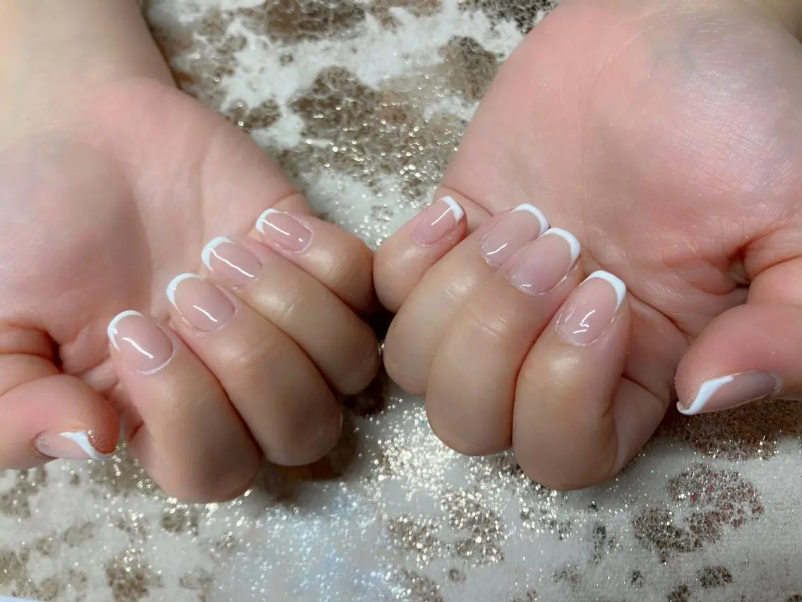 ネイル フレンチネイル komohana salon🌺のネイルデザイン