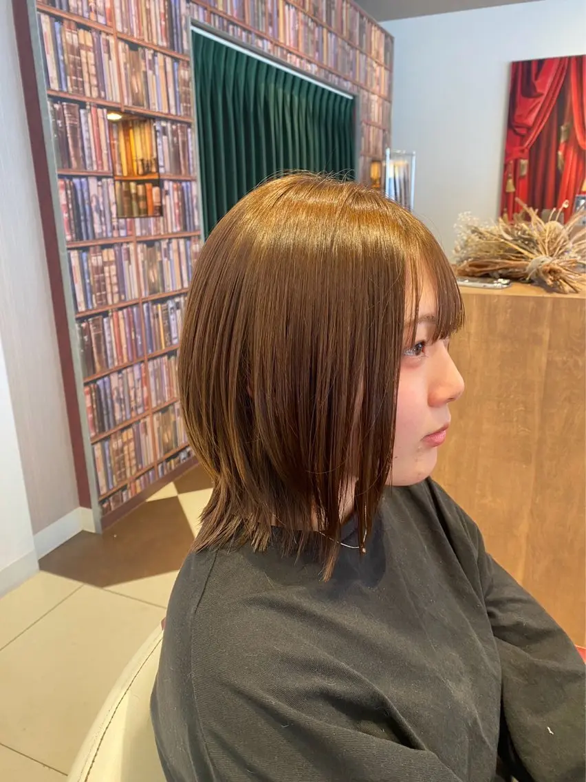 カット＋艶カラー＋カシミヤトリートメントの写真