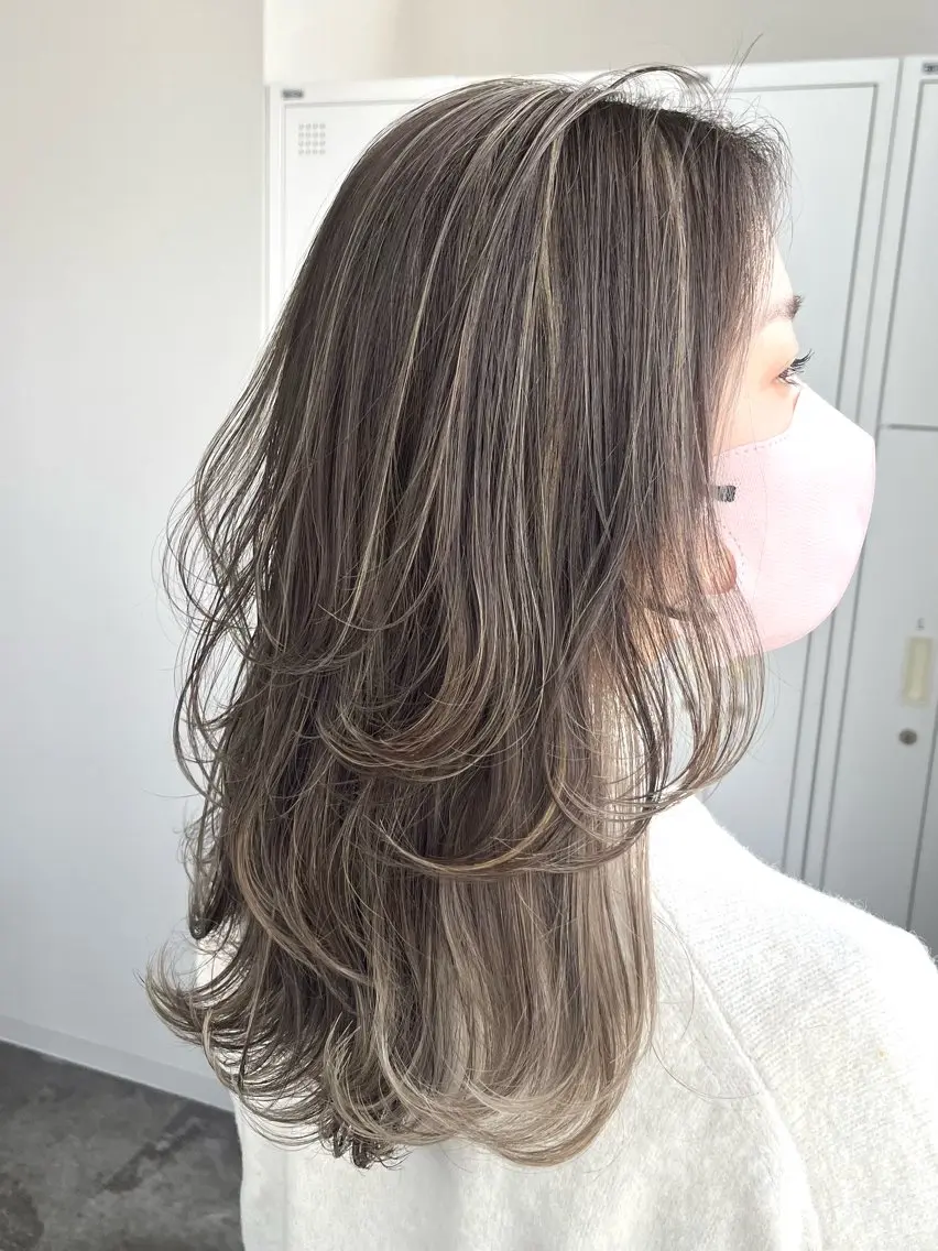 ミディアム カラー ERI ☆のヘアスタイル