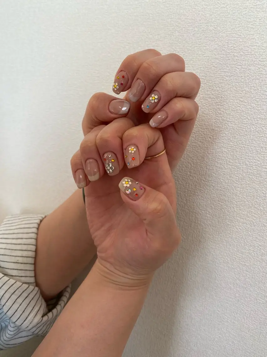 ネイル フレンチネイル ハンドネイル 自宅サロン FeelFreeのネイルデザイン