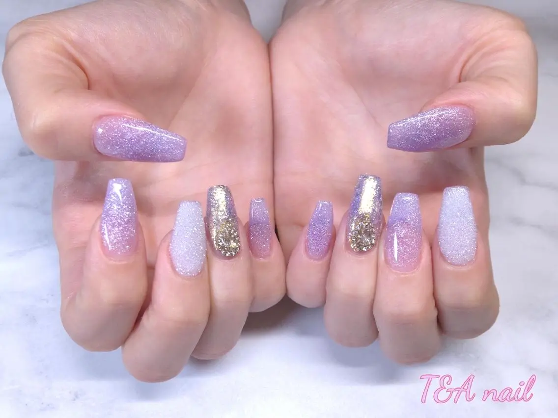ロング ネイル 長さ出し ジェルネイル キラキラネイル ニュアンスネイル スカルプネイル T&A nailのネイルデザイン