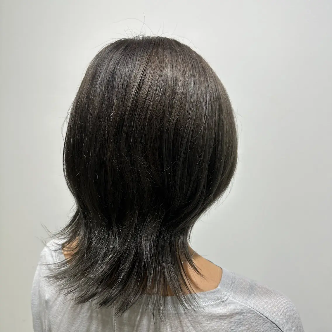 ミディアム カラー カット ヘアカラー 大人可愛いスタイル 提案✨佐藤純菜のヘアスタイル
