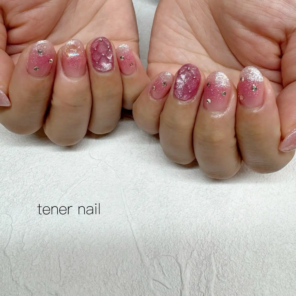 ネイル チークネイル マグネットネイル ピンク ハンドネイル テネルネイル tener nailのネイルデザイン