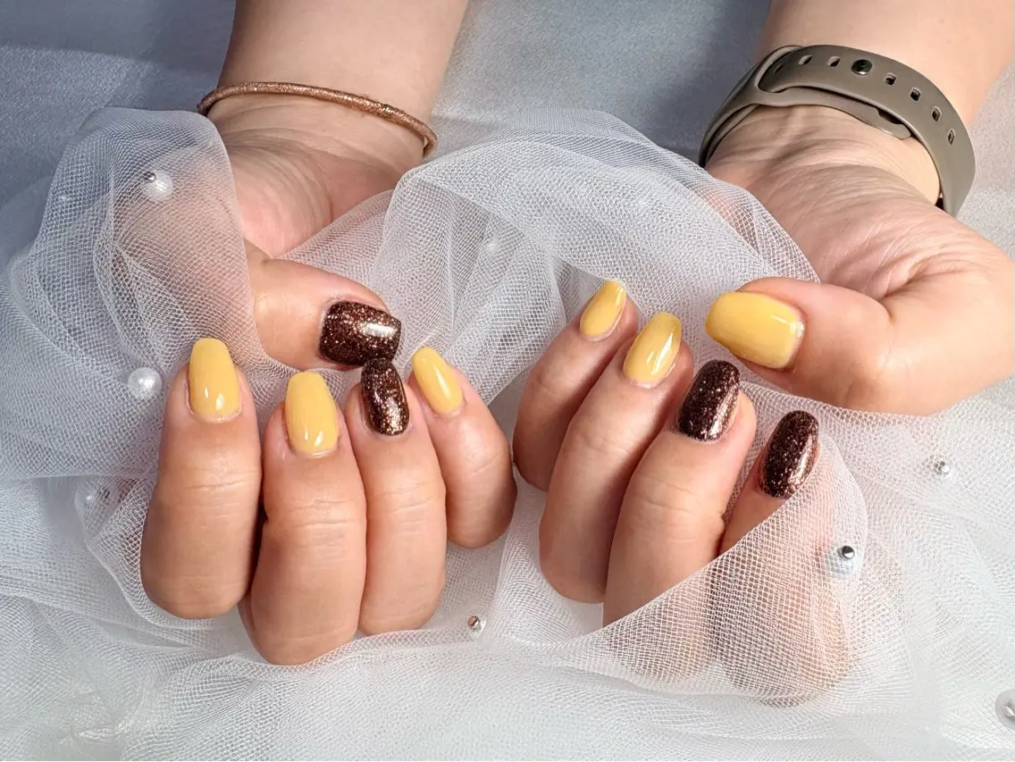 ネイル フットネイル ジェルネイル キラキラネイル ラメ(グリッター) マグネットネイル ハンドネイル ハンドケア ♡Bivi♡自爪に 優しいネイルサロンのネイルデザイン