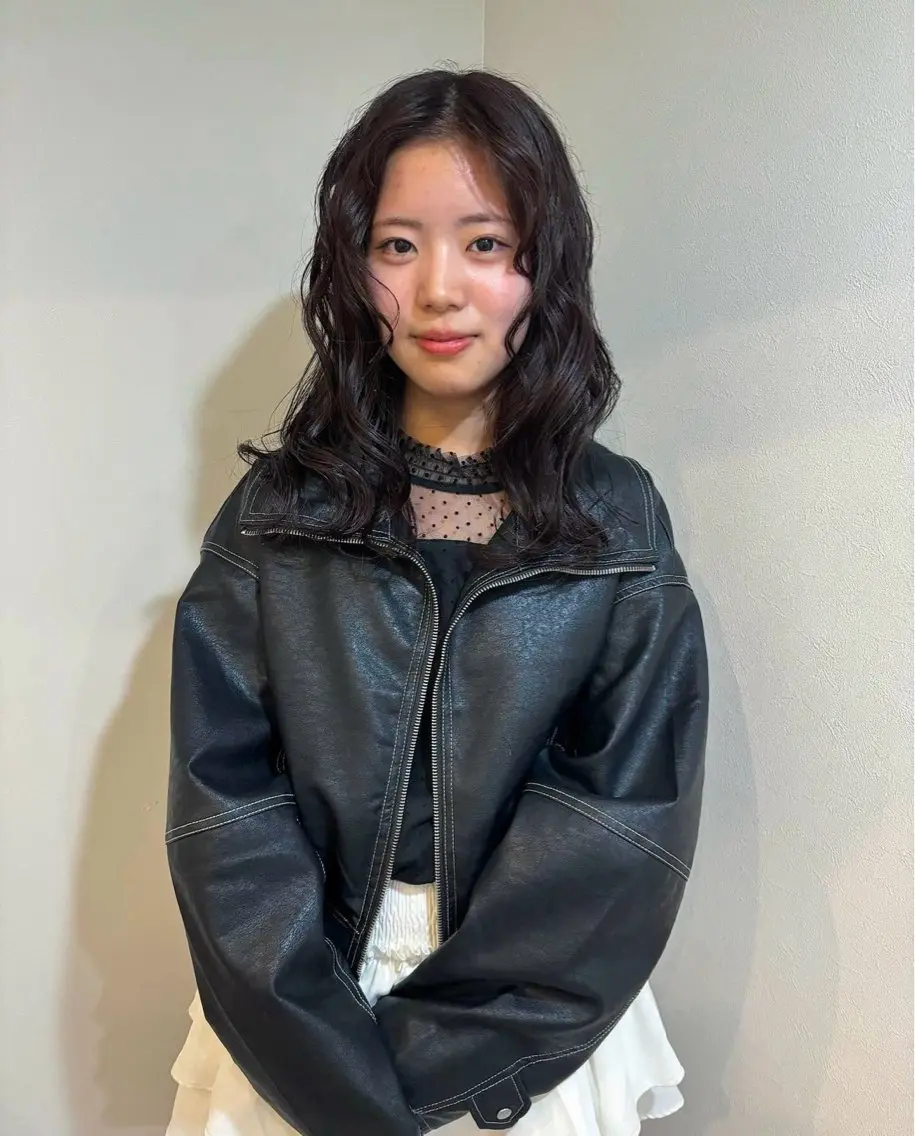 ロング カラー ヘアアレンジ 倉田 光希のヘアスタイル