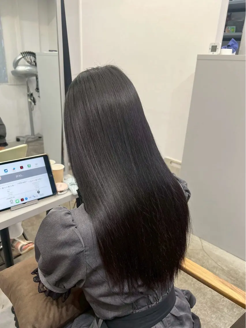 ロング パーマ 縮毛矯正 🍒モテ暖色カラー × うる艶✧ ゆなのヘアスタイル