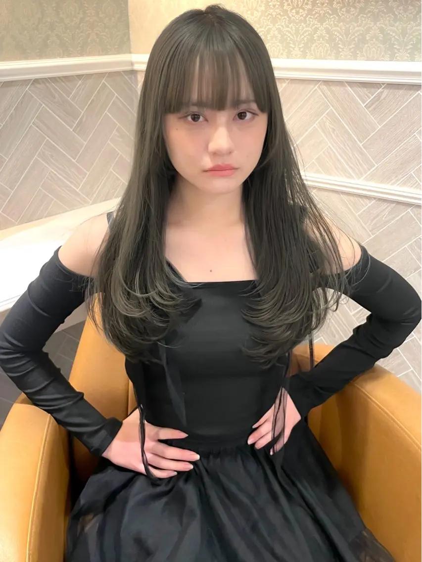 ロング 髪質改善 韓国風ヘア レイヤーカット ロング 縮毛矯正 美髪縮毛矯正🩶 髪質改善/Shinaのヘアスタイル