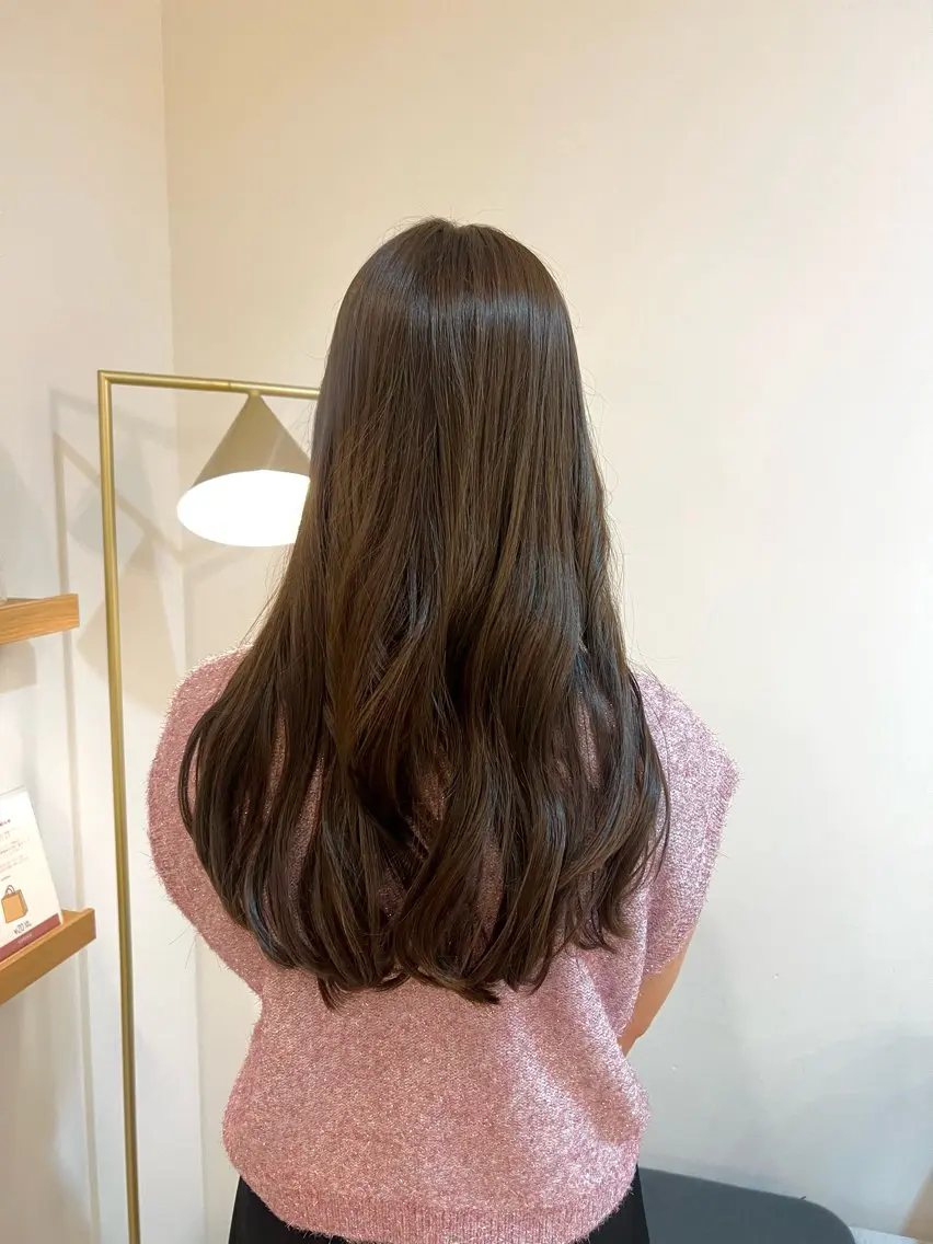 ロング カラー ベージュカラー ブリーチ 透明感カラー ダブルカラー グレージュ ヘアカラー 艶カラー/透明感 /ヒグチアオイのヘアスタイル