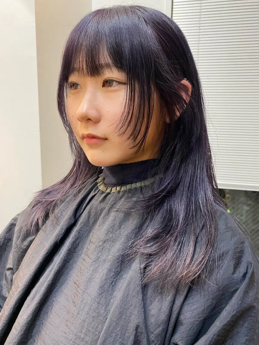 ミディアム カラー パープルカラー 永田 愛莉のヘアスタイル