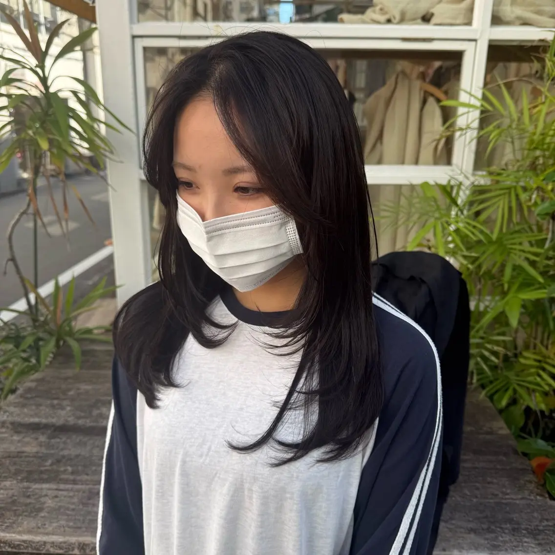セミロング 顔まわりレイヤー 顔周りカット レイヤーカット カット ヘアカラー 【副店長】DAYS 2nd 久木山湧也のヘアスタイル
