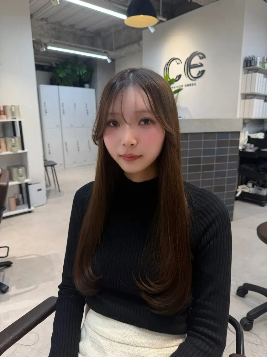 ロング レイヤーカット caho／大阪梅田 韓国ヘア🇰🇷🩶のヘアスタイル