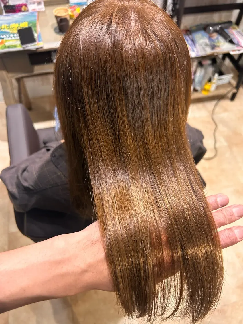 UPTOGLOSS髪質改善トリートメントの写真