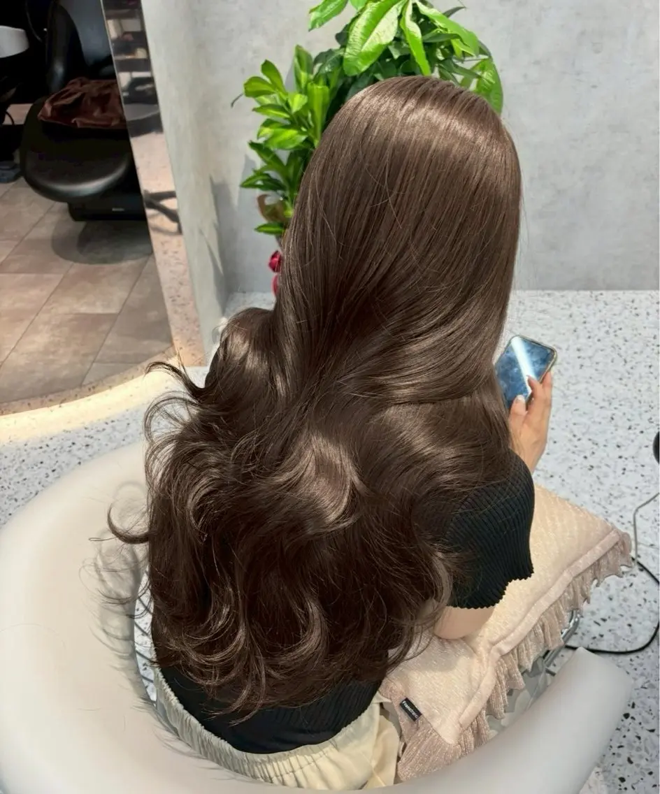 ロング レイヤーカット 🎀透明感カラー shizuka🎀のヘアスタイル