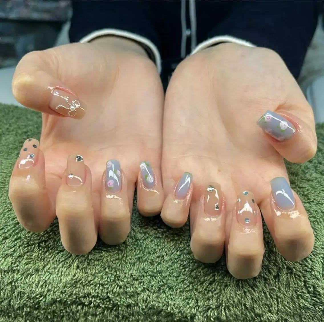 ネイル ハンドネイル フットネイル MHR nailのネイルデザイン