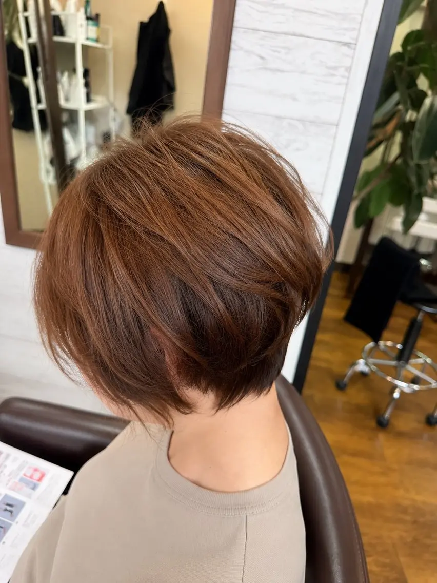 カット、カラー、トリートメント、スパの写真