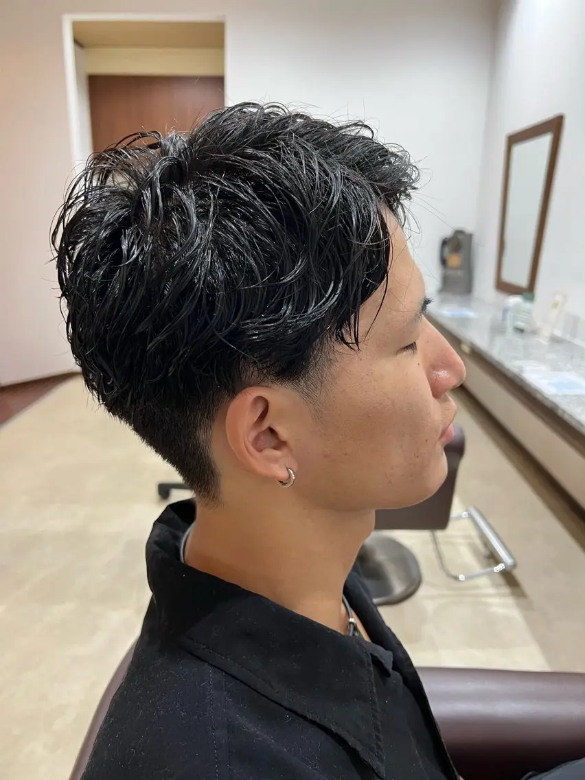 ショート ショートヘア 矢藤 豪晃のヘアスタイル