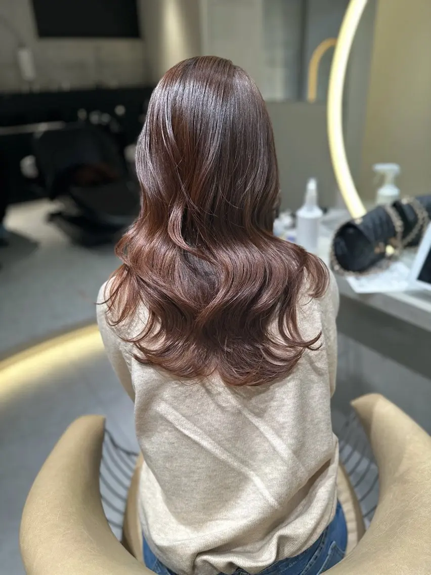 セミロング カラー カット ヘアカラー トリートメント 《髪質改善✖️オリー ブ🧸》小嶋拓也のヘアスタイル