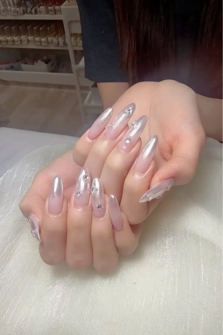 ネイル 韓国ネイル ミラーネイル ワンホンネイル ハンドネイル Miss Nailのネイルデザイン