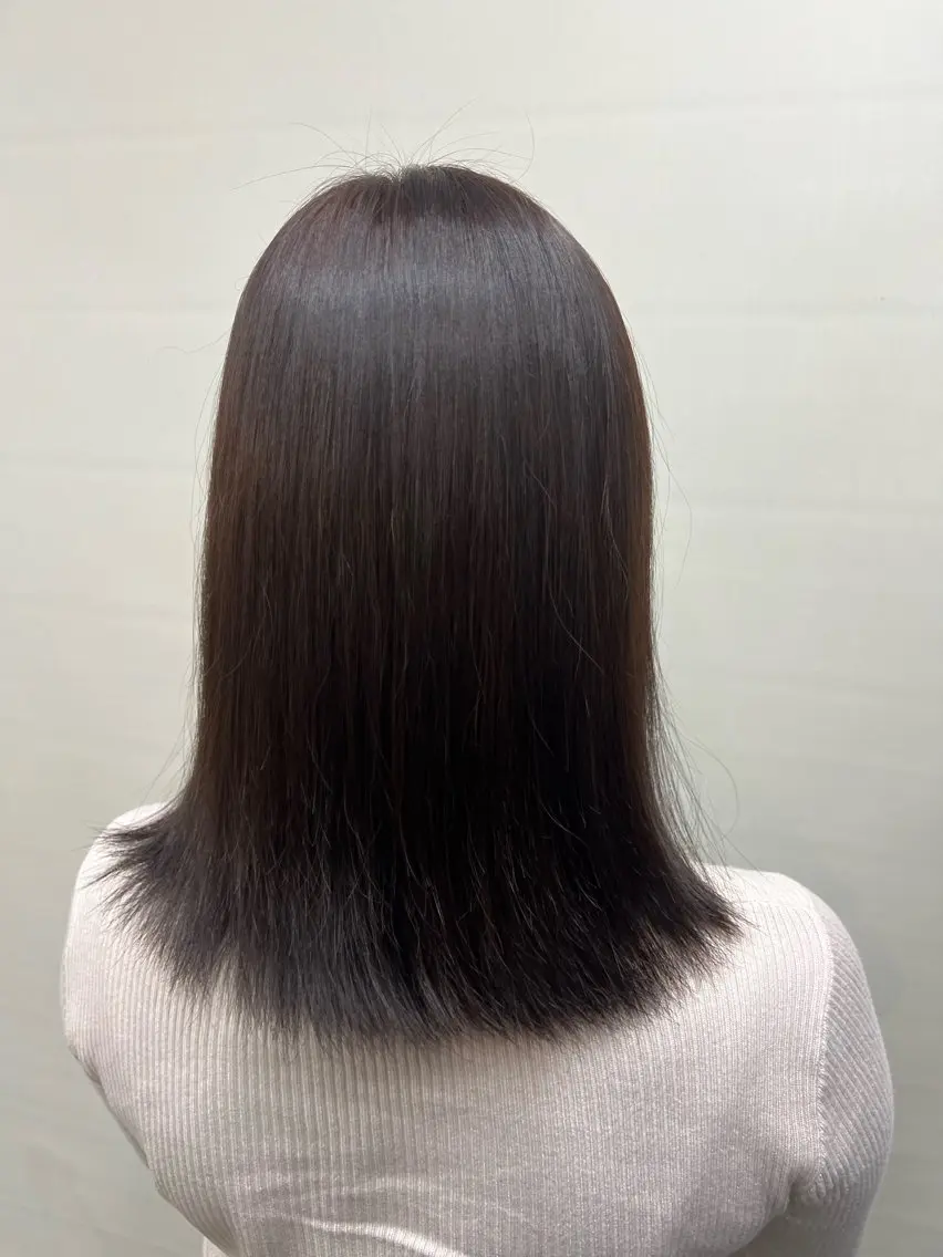 ミディアム ヘアカラー 本間 絵理奈‎のヘアスタイル