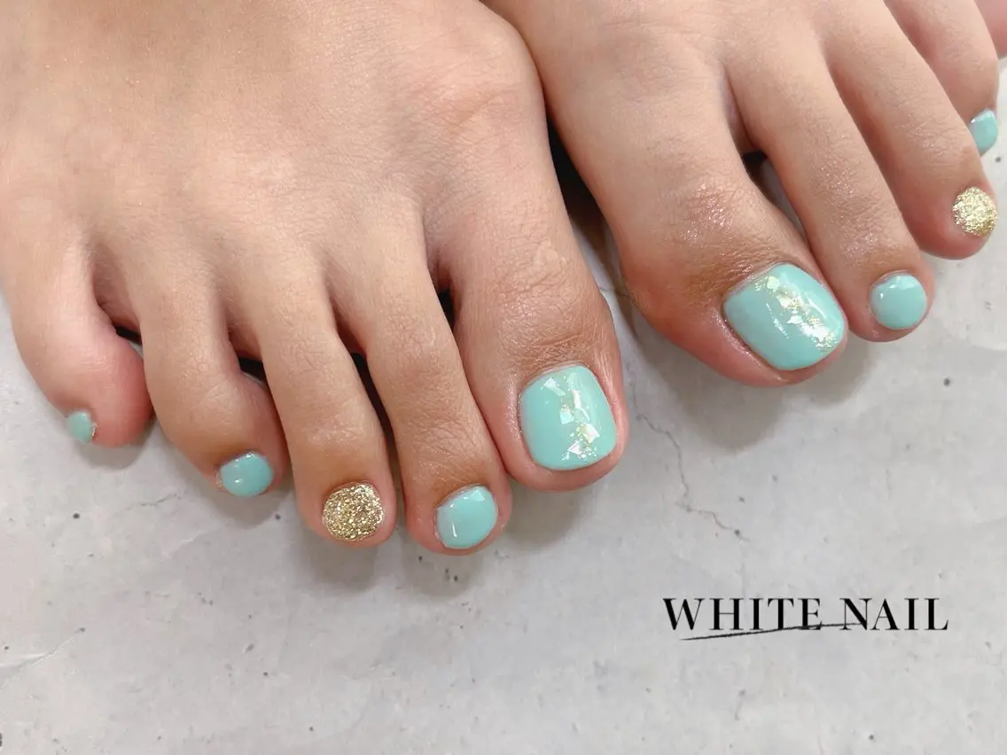ネイル 夏ネイル フットネイル WHITE NAIL ホワイトネイルのネイルデザイン